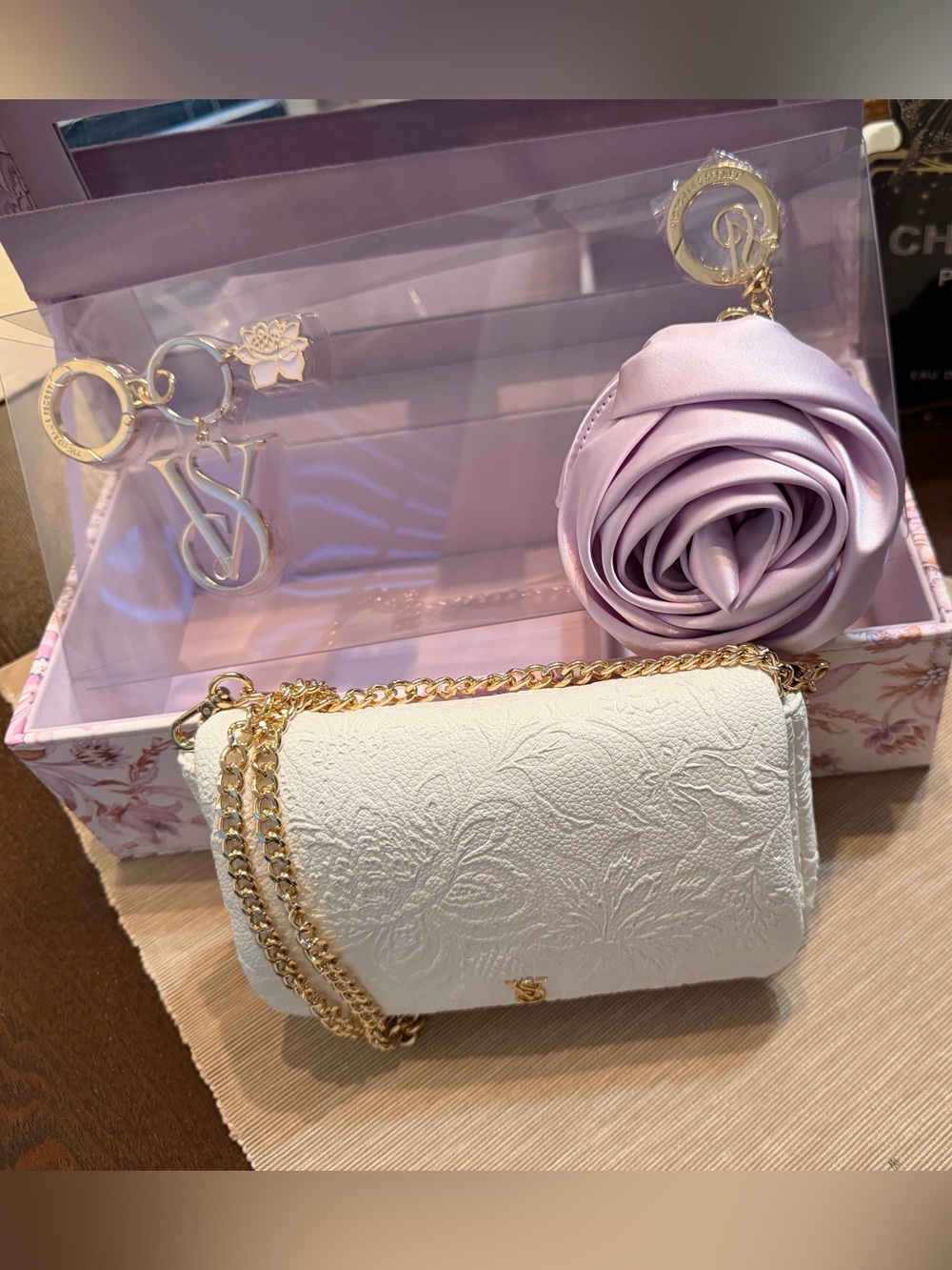 Women’s Floral Jewelry Box Set with Keychain and Purse
